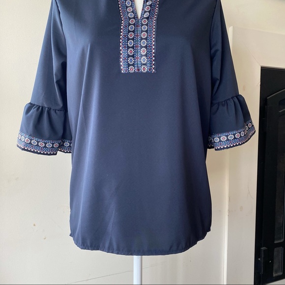 OC Order Plus Floral Bell Sleeve Blouse Top - Picture 5 of 13